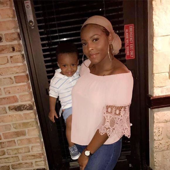 Meet your Posher, Chasity - Picture 1 of 1